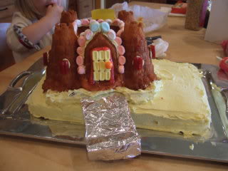 castle cake, cake drawbridge